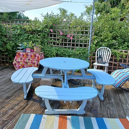 Big Bright * Carrigaline