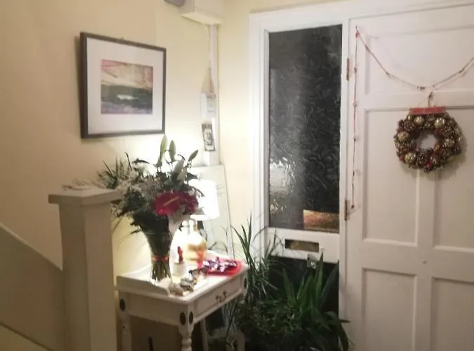 Big Bright Carrigaline