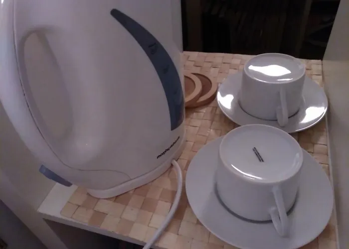 Big Bright Gasthof Carrigaline